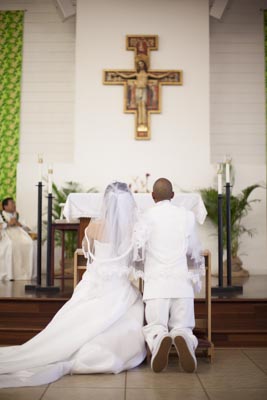 Lorna and Adrinne, Waipahu,Waikikim Hawaii, traditional wedding